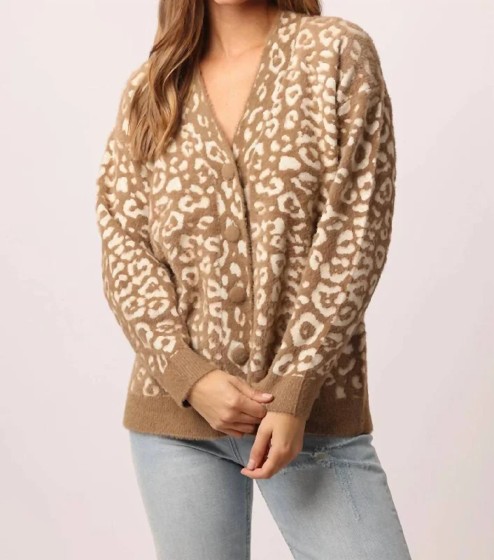 Makie Sweater in Two-Tone Animal