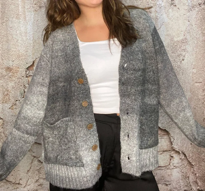 Oversized Cardigan in Grey