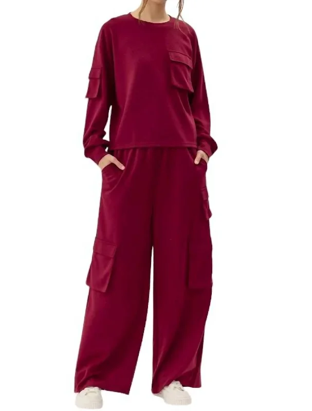 Athletic Top And Cargo Pant Set In Burgundy